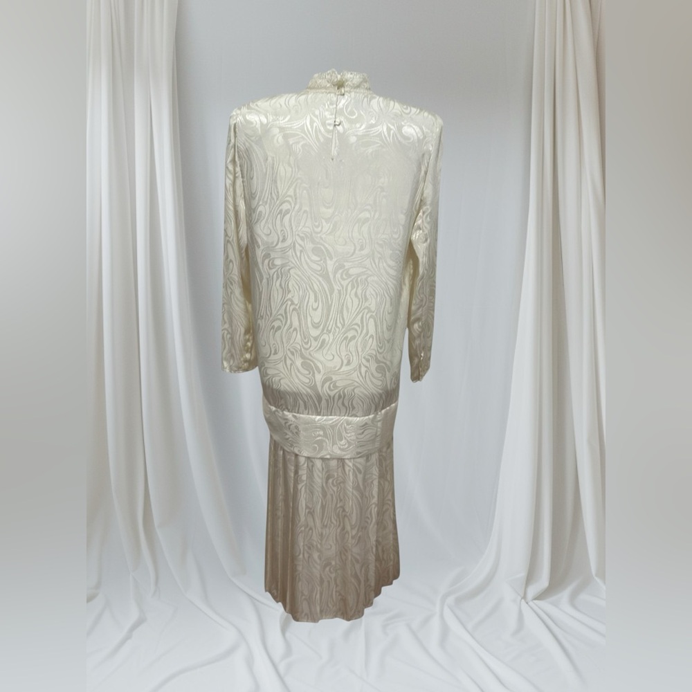 Vintage Victorian style midi dress womens size medium Cream Lacey renaissance - Picture 3 of 15
